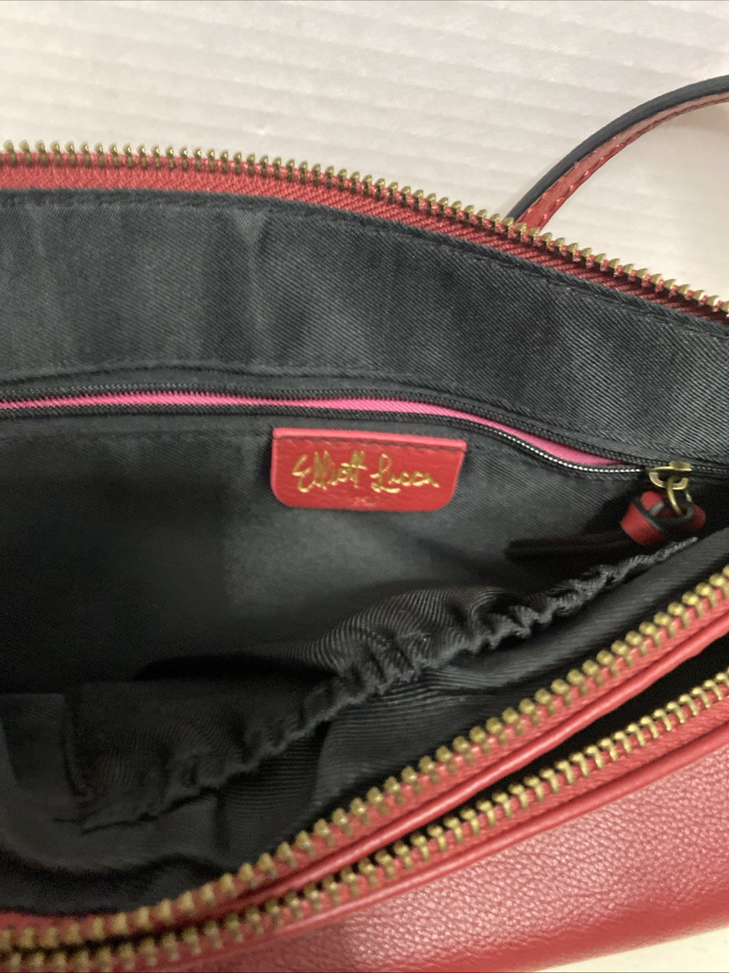 Elliott Lucca Red Leather Removable Strap Clutch/ Crossbody/ Shoulder Bag 7x11"