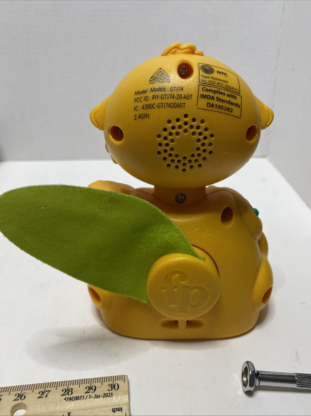 Fisher-Price Linkimals Boppin' Beaver Musical Interactive Developmental Toy