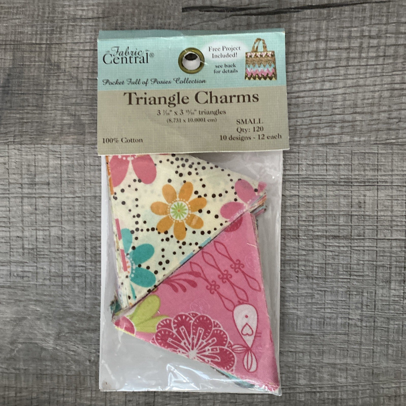 FABRIC CENTRAL TRIANGLE CHARMS, NIP, FREE PROJECT INCLUDED