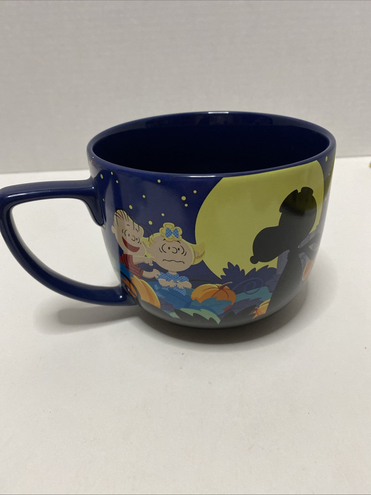RARE Hallmark 2021 Peanuts-Welcome Great Pumpkin-Snoopy Halloween BIG Coffee Cup