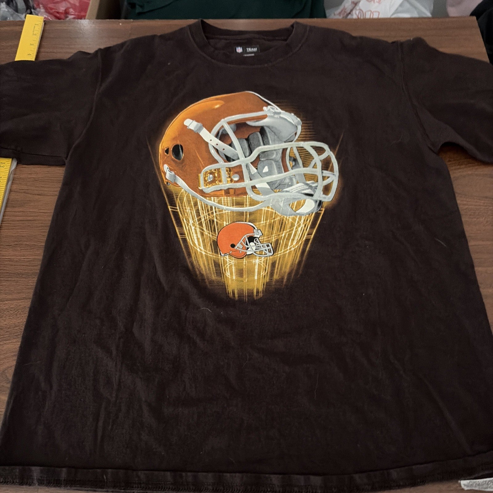 Nfl Team Apparel Cleveland Browns Men’s Large Short Sleeve T-Shirt