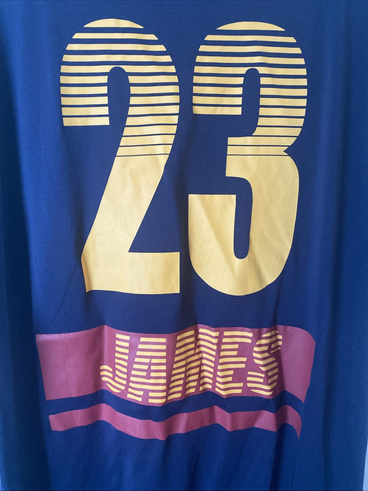 LEBRON JAMES CLEVELAND CAVALIERS PERFORMANCE SHIRT Basketball UNK Adult XL