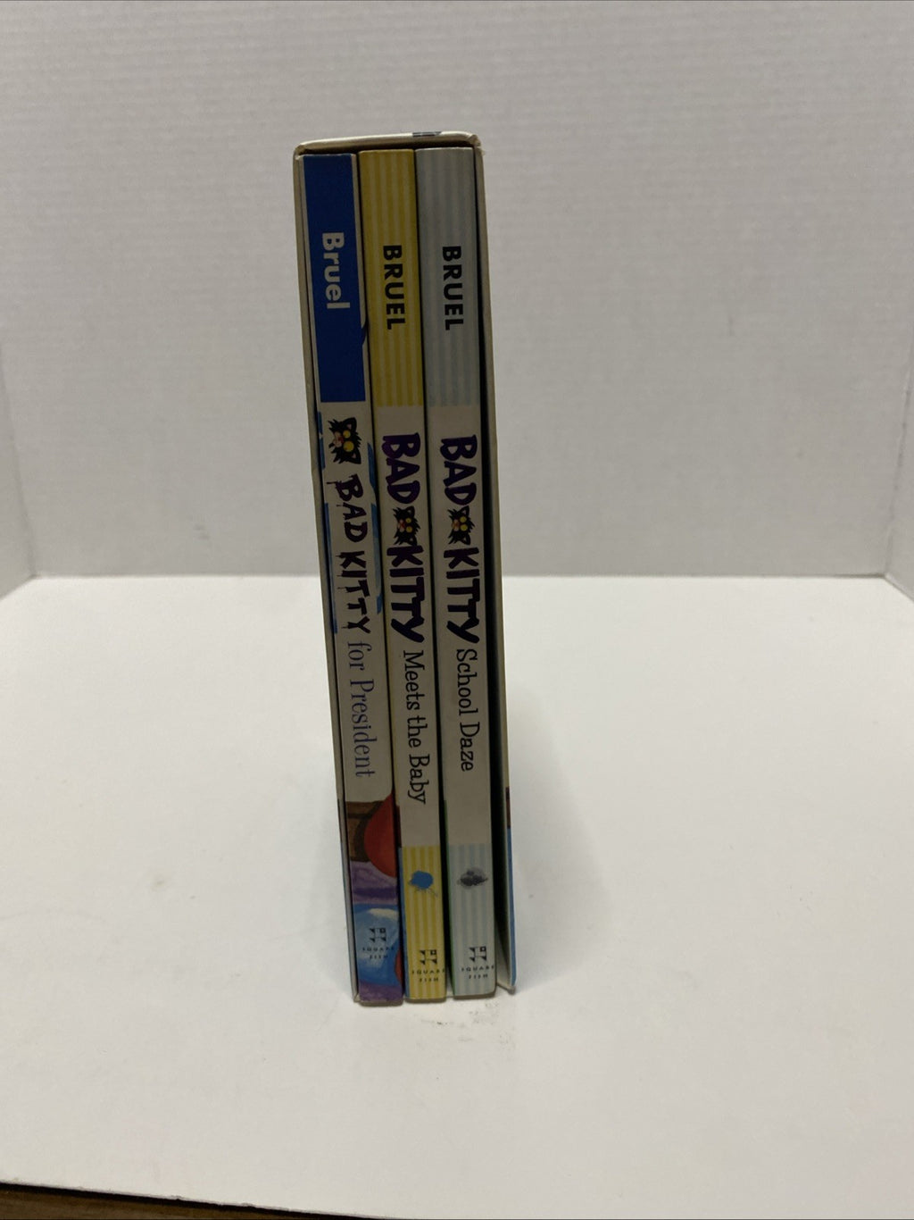 Bad Kitty's Very Very Bad Boxed Set By Nick Bruel Like new No Stickers