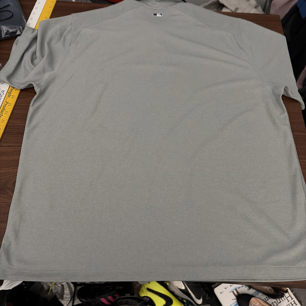 Men’s Nike Drifit XL MBL Detriot Tigers Gray Shirt