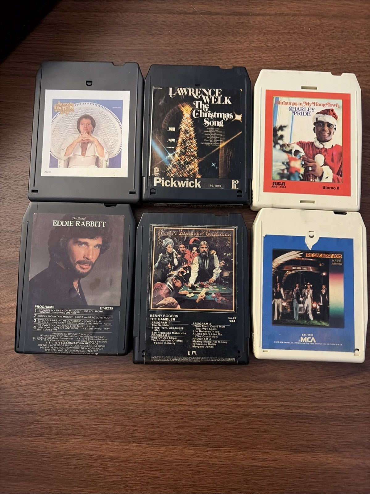 Vintage SAVOY 8 Track Carrier Case Includes 24 Tapes