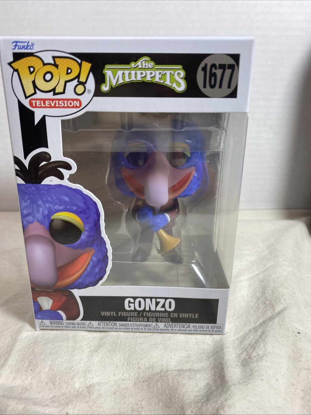 Funko Pop! Vinyl: Disney - Gonzo #1677 with Pop Protector