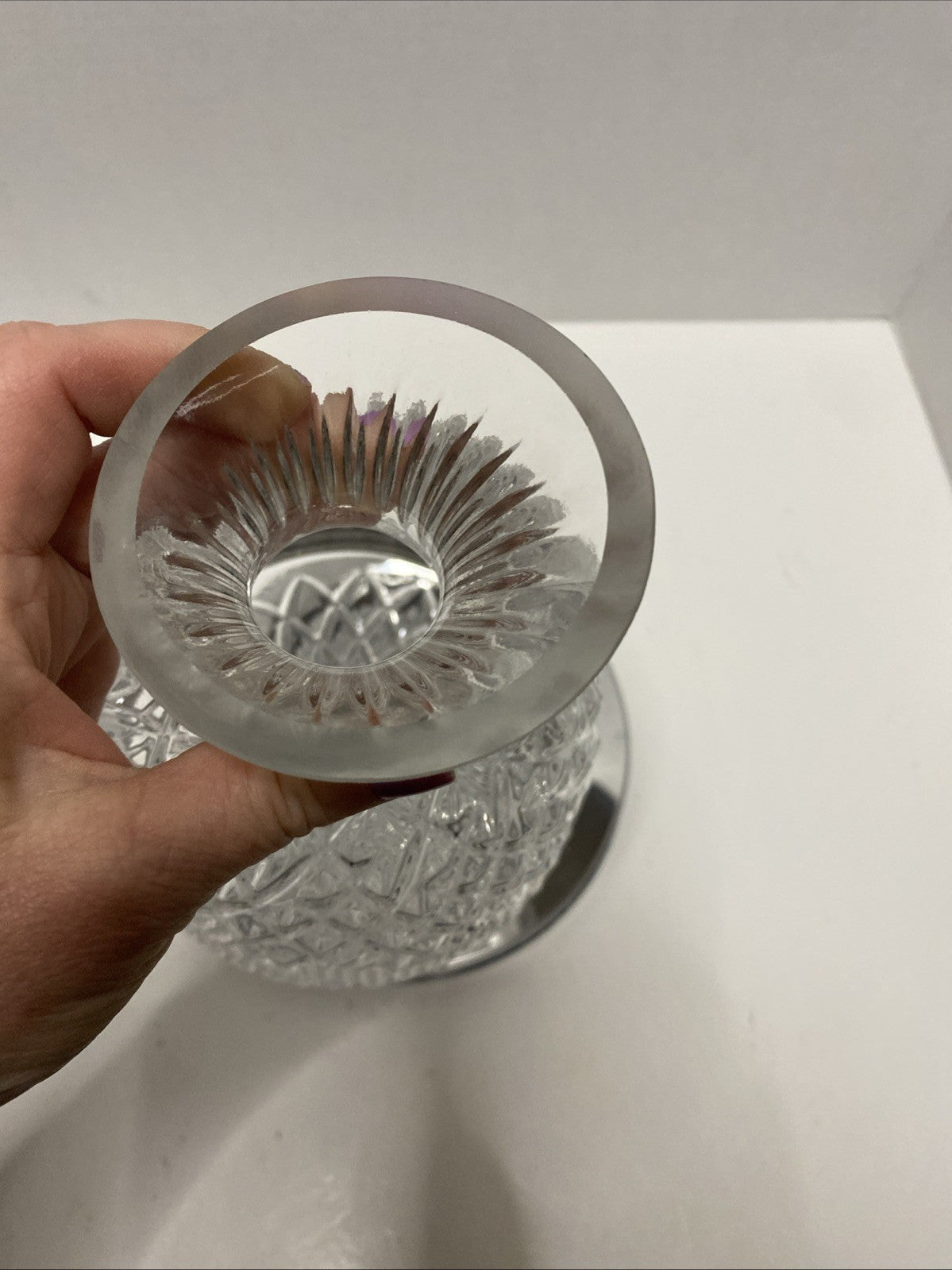 Spinning wine Bourbon Decanter Made Of Glass & Base