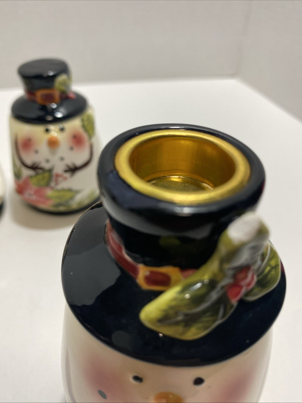 Lot Of 2 Poinsettia Snowman Napkin Ring Holders And 2 Candle Holders