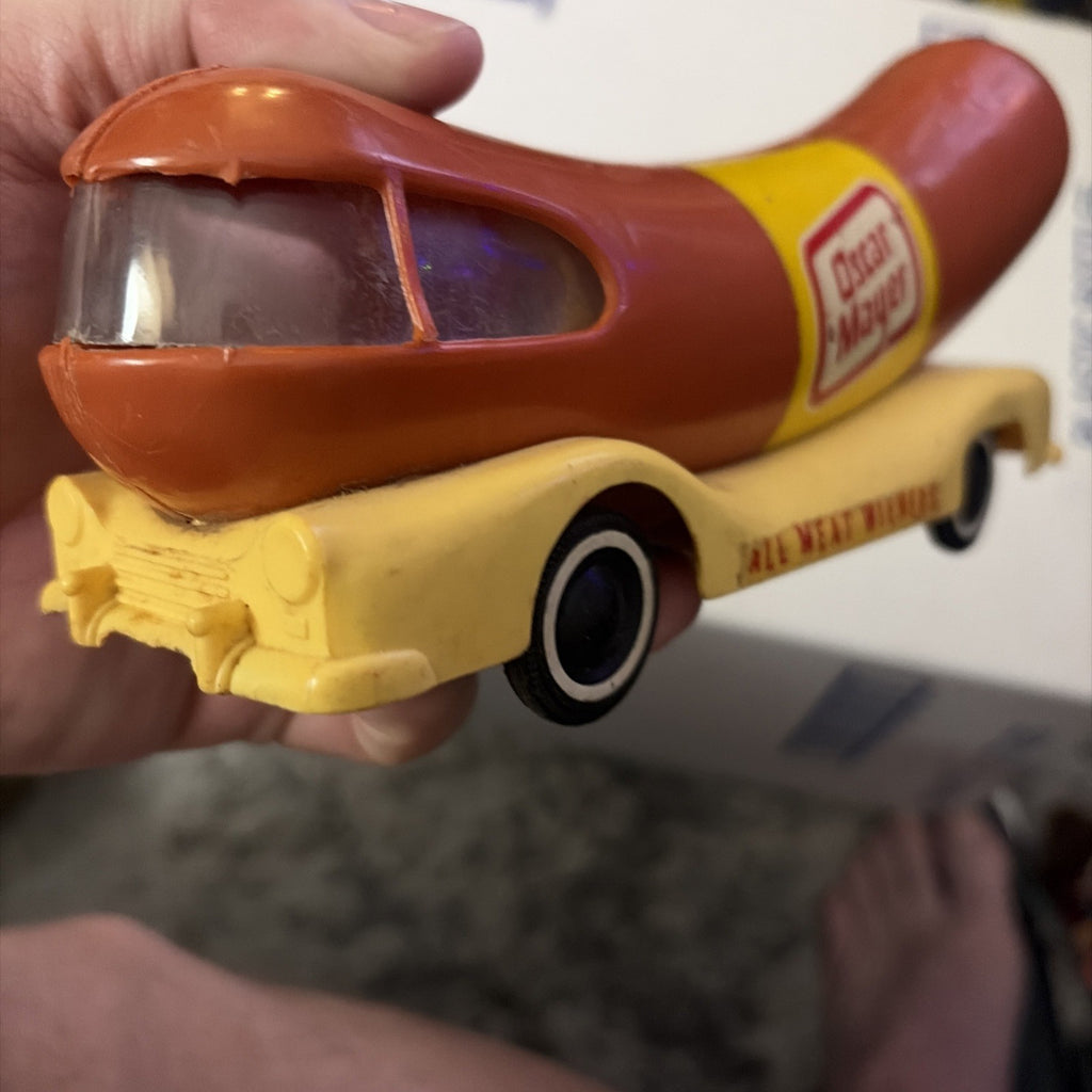 Vintage Large Oscar Mayer Wiener Mobile Coin Bank Vintage Car the real deal