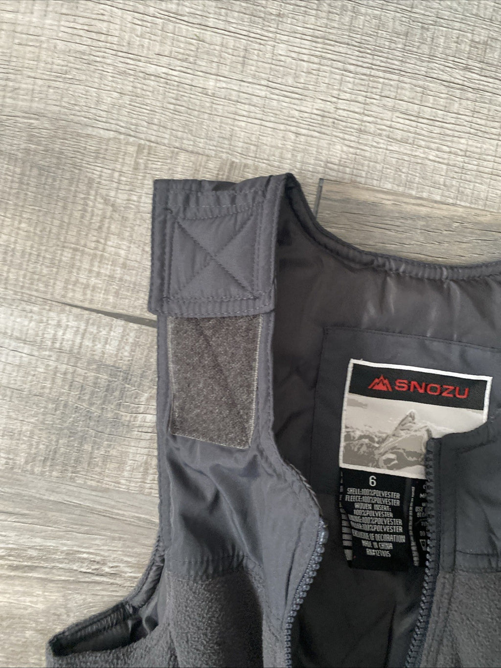 Snozu Kids Snowsuit Boys Size 6 Black Winter Snow Bib Overalls Outdoor Wear
