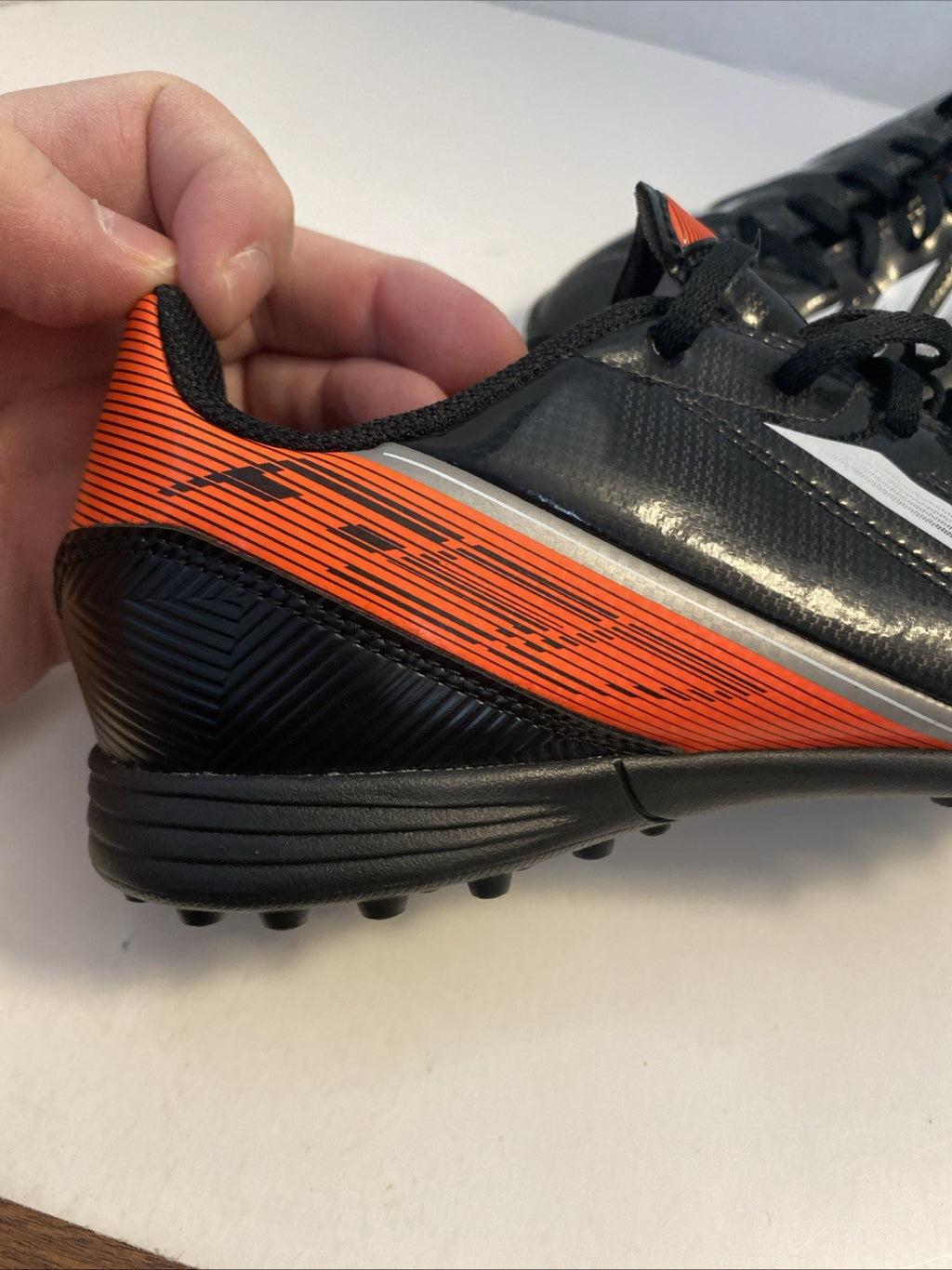 Adidas F5 F50 TRX Soccer Cleats Redish/Orange & Black EXCELLENT Size 4