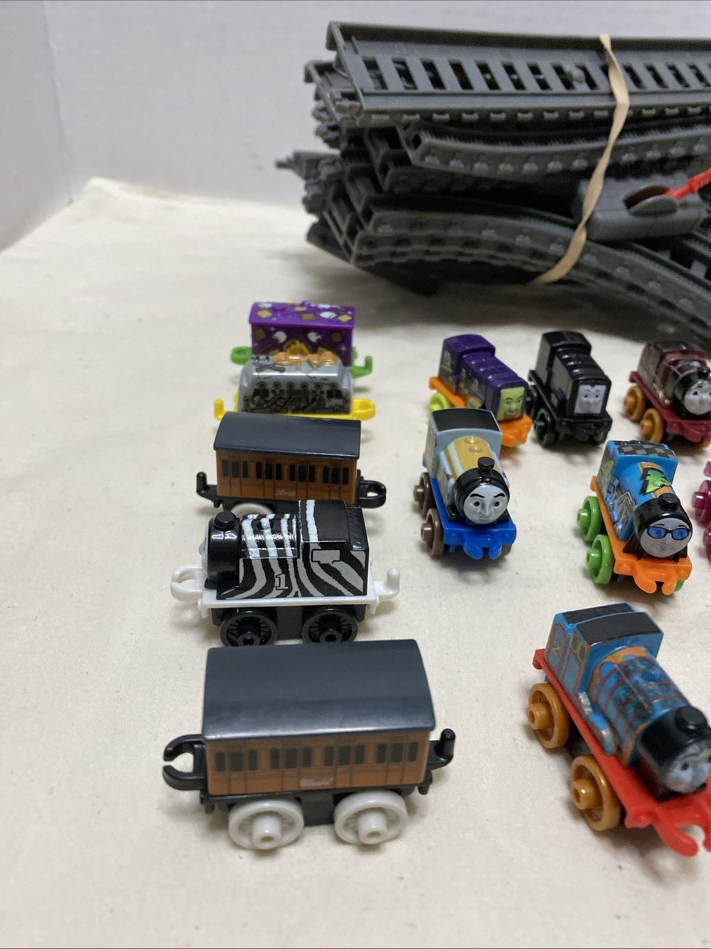 Thomas the Tank Engine Train &Friends Lot -20 pc Minis Micro Gullane 2014
