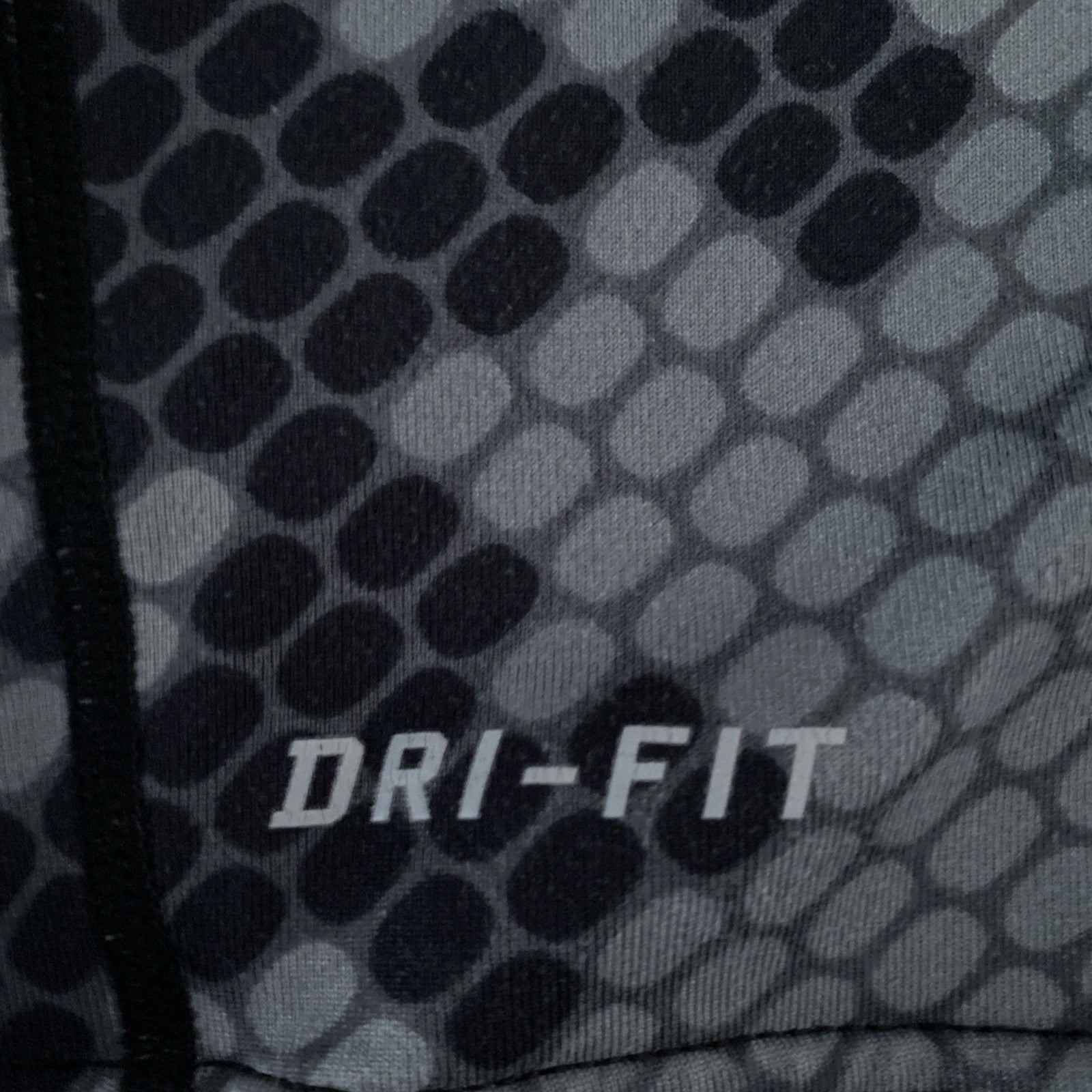 Nike Pro Combat Shirt Men Med Hyper Warm Dri Fit Fitted Long Sleeve Gray Black