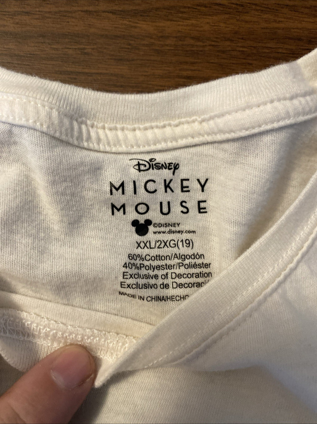 Walt Disney Crop Top Mickey Mouse Logo Graphic Size XXL 19