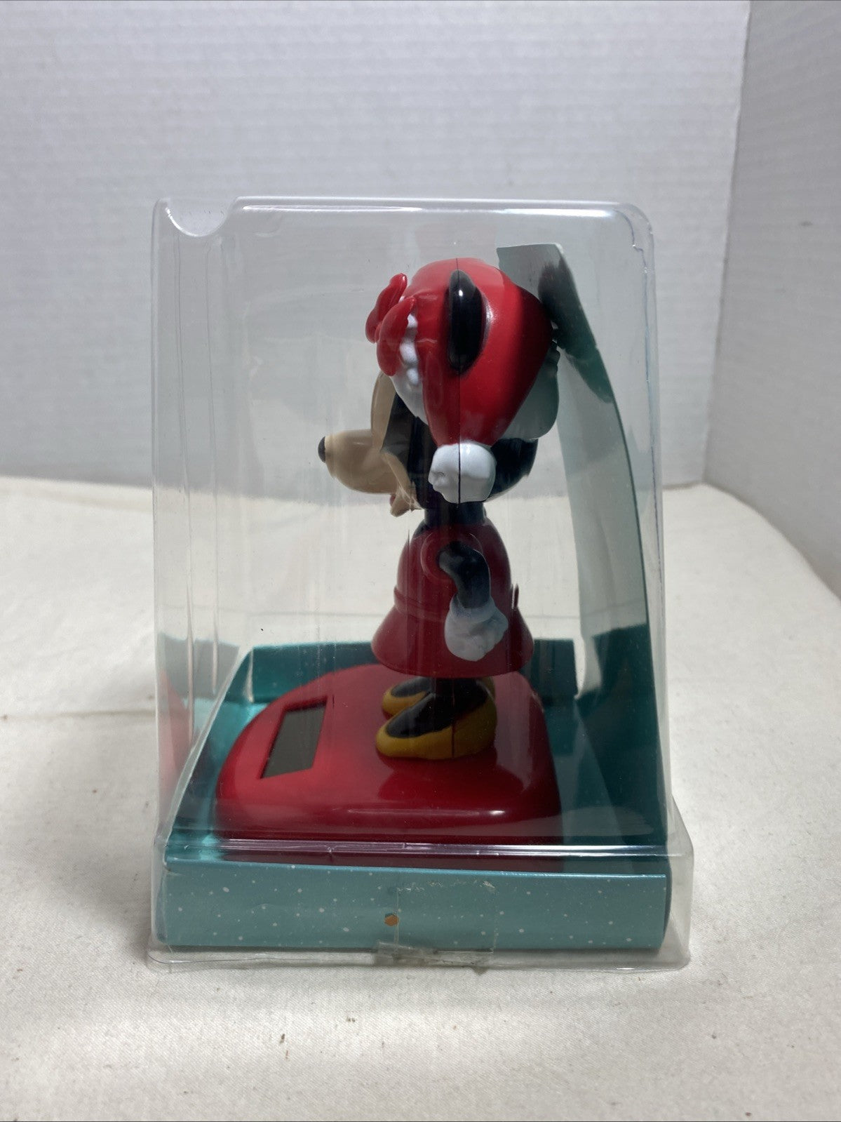 RARE Non-Polka-dotted￼Disney Minnie Mouse Christmas Solar Panel Bobble Head