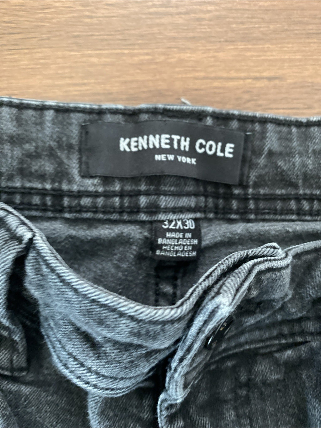 Kenneth Cole Men’s Size 32 X 30 Black Denim Slim Fit Jeans READ