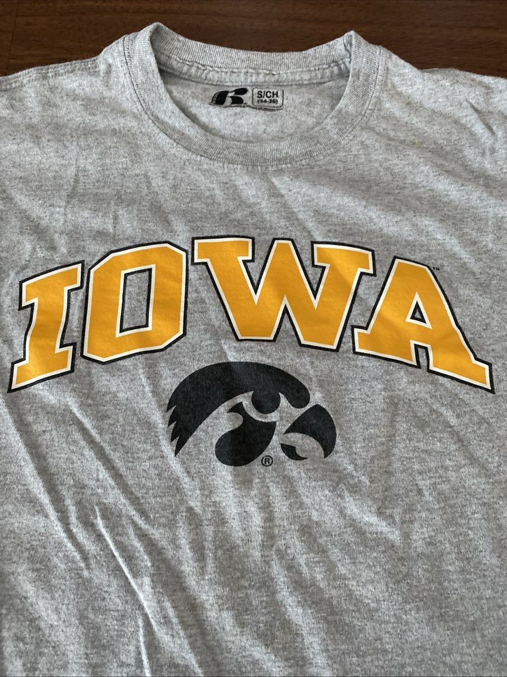 Iowa Hawkeye Shirt Child Small Gray Russell Athletics Crew Neck Short Sleeve