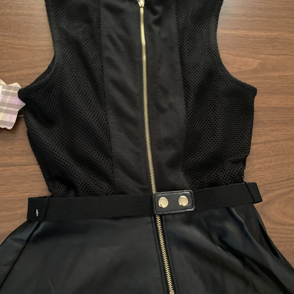 NWT Princess by Vera Wang size 0 dress born to rule