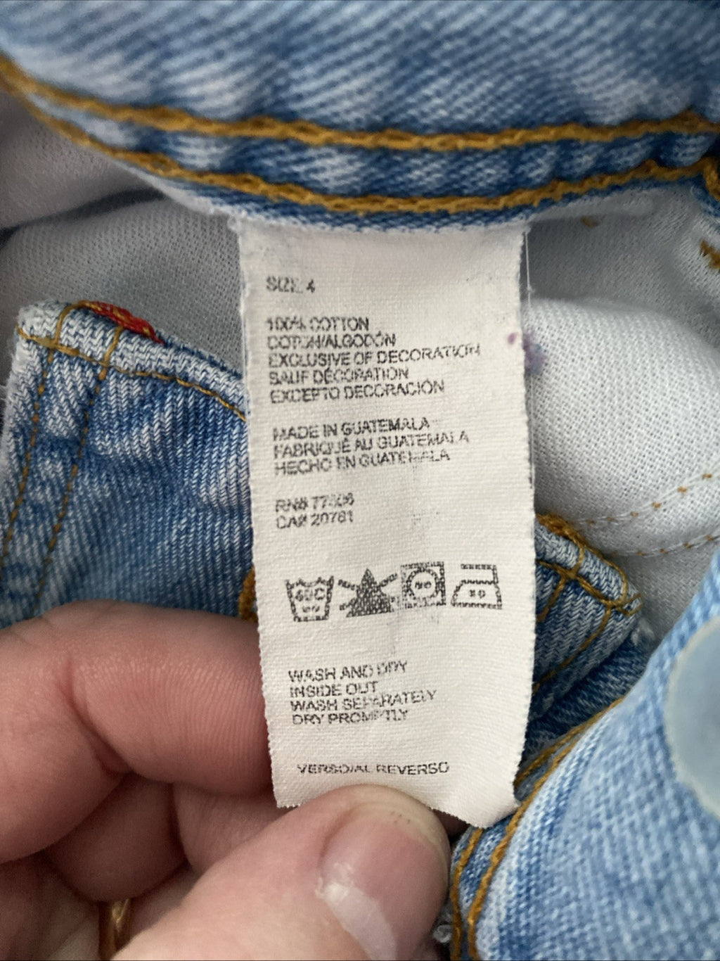 Tommy Hilfiger girls size 4 denim shorts