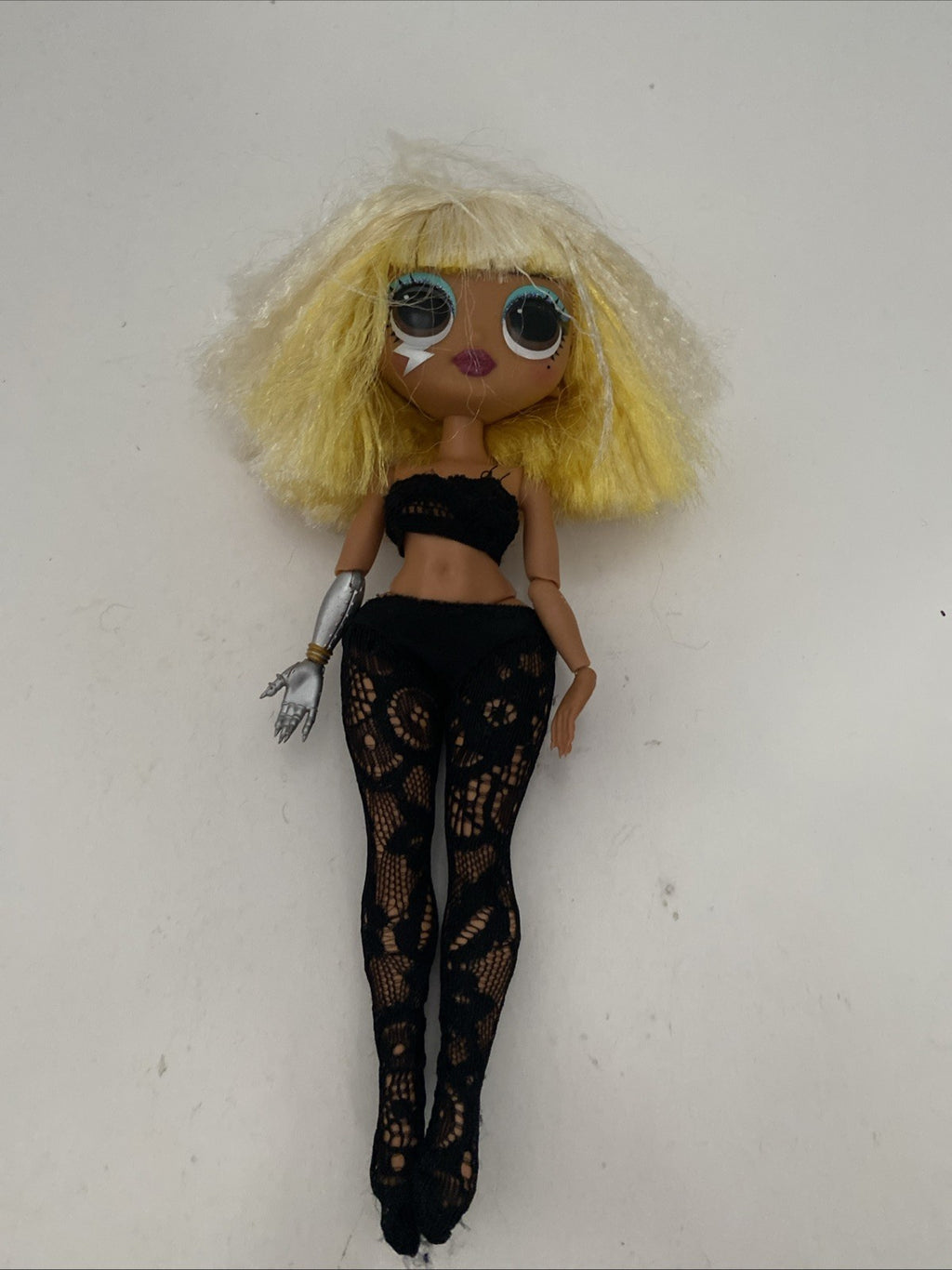LOL Surprise OMG FAME QUEEN Fashion Doll Remix Rock Band