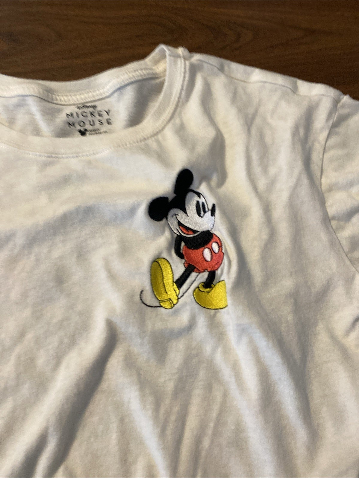 Walt Disney Crop Top Mickey Mouse Logo Graphic Size XXL 19