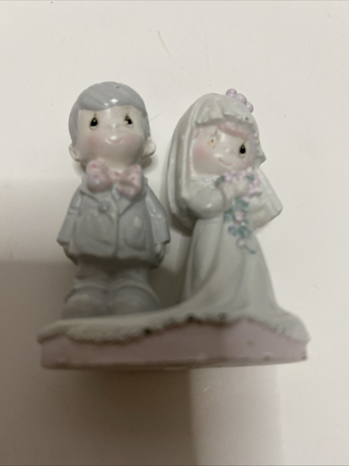 1990 Precious Moments Cast Metal Miniature Bride & Groom Figurine Wedding 2"tall