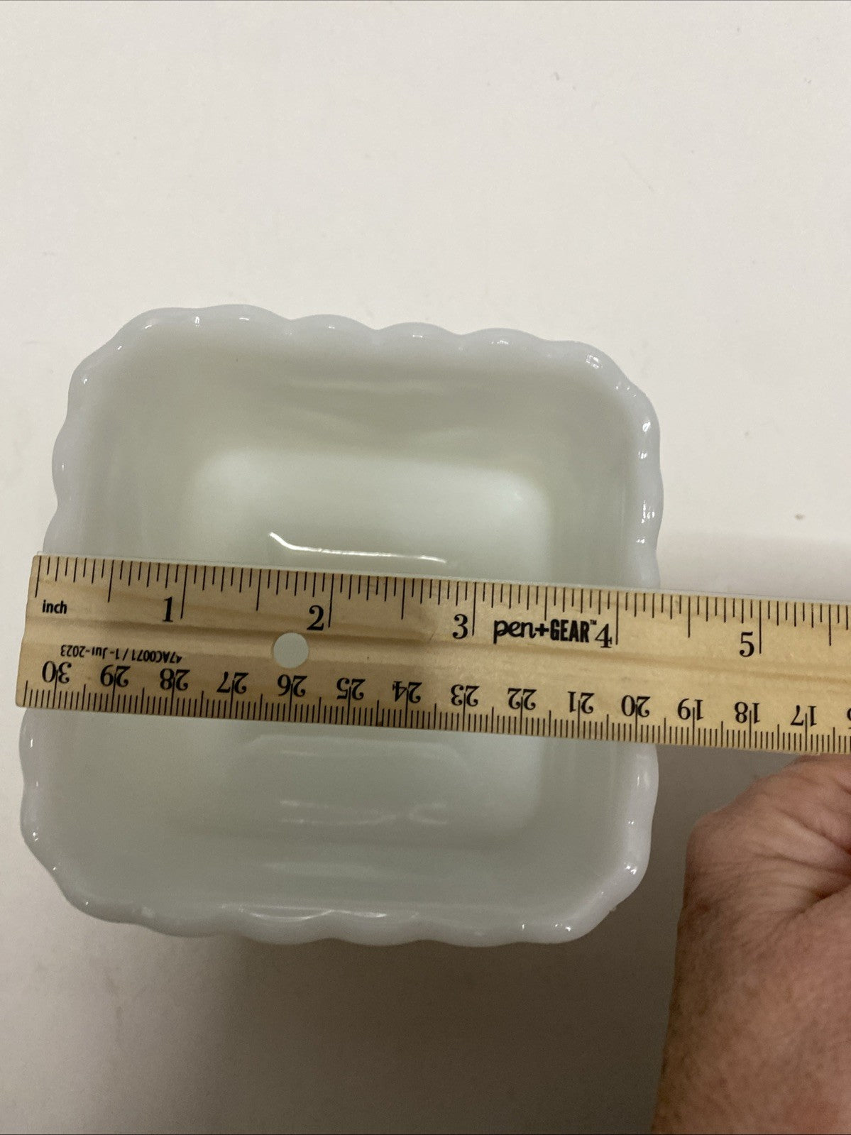 Vintage Square Footed White Milk Glass Candy Dish/Planter Harvest Grape Pattern 