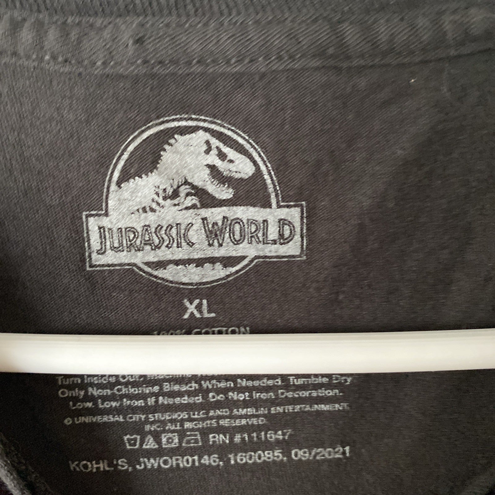 Jurassic Park Boys Tshirts 4 various graphics Size XL