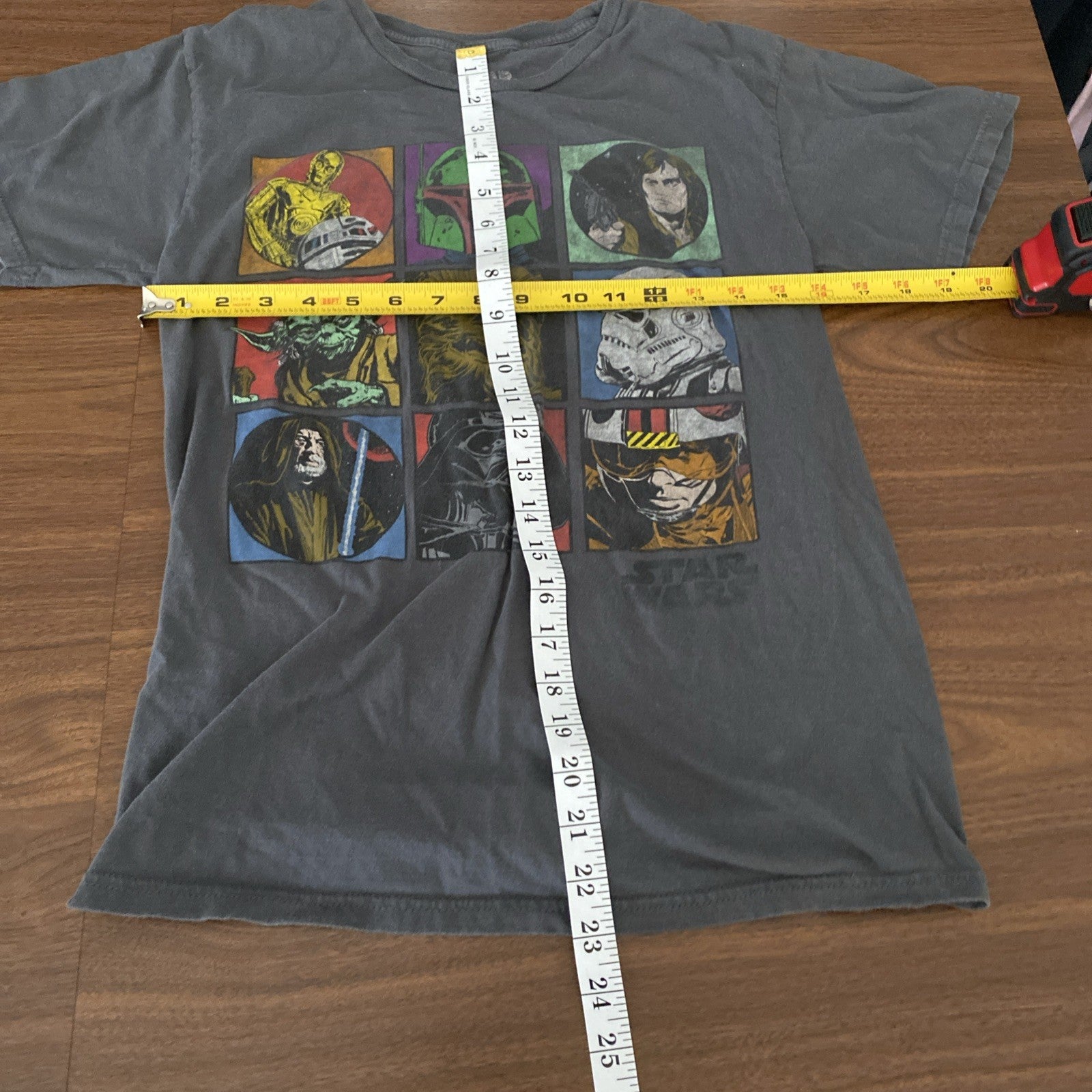 Vintage Star Wars Official Lucas Film 9 Characters Grid T-Shirt Mens Size Small