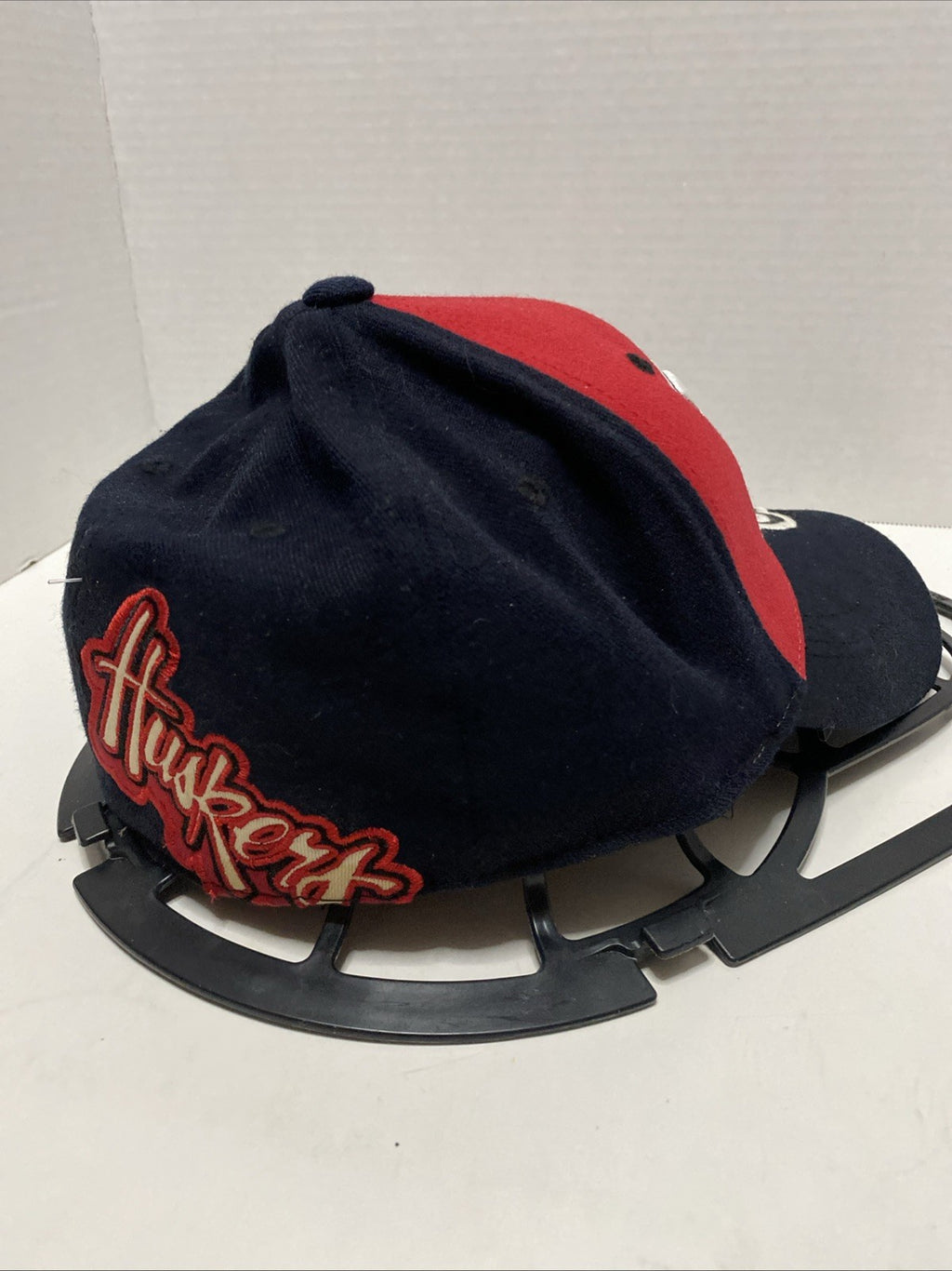 Zephyr Bleck Red Nebraska Cornhuskers Basketball NCAA Men's Cap Hat Size M/L