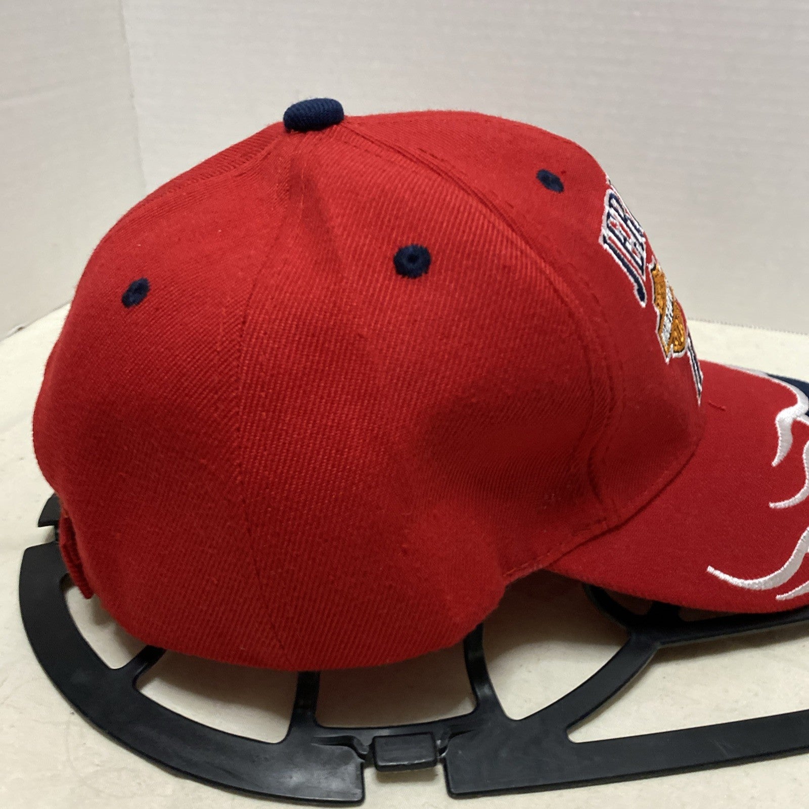 Harley Davidson Hat Adjustable Pre-owned Flames Red