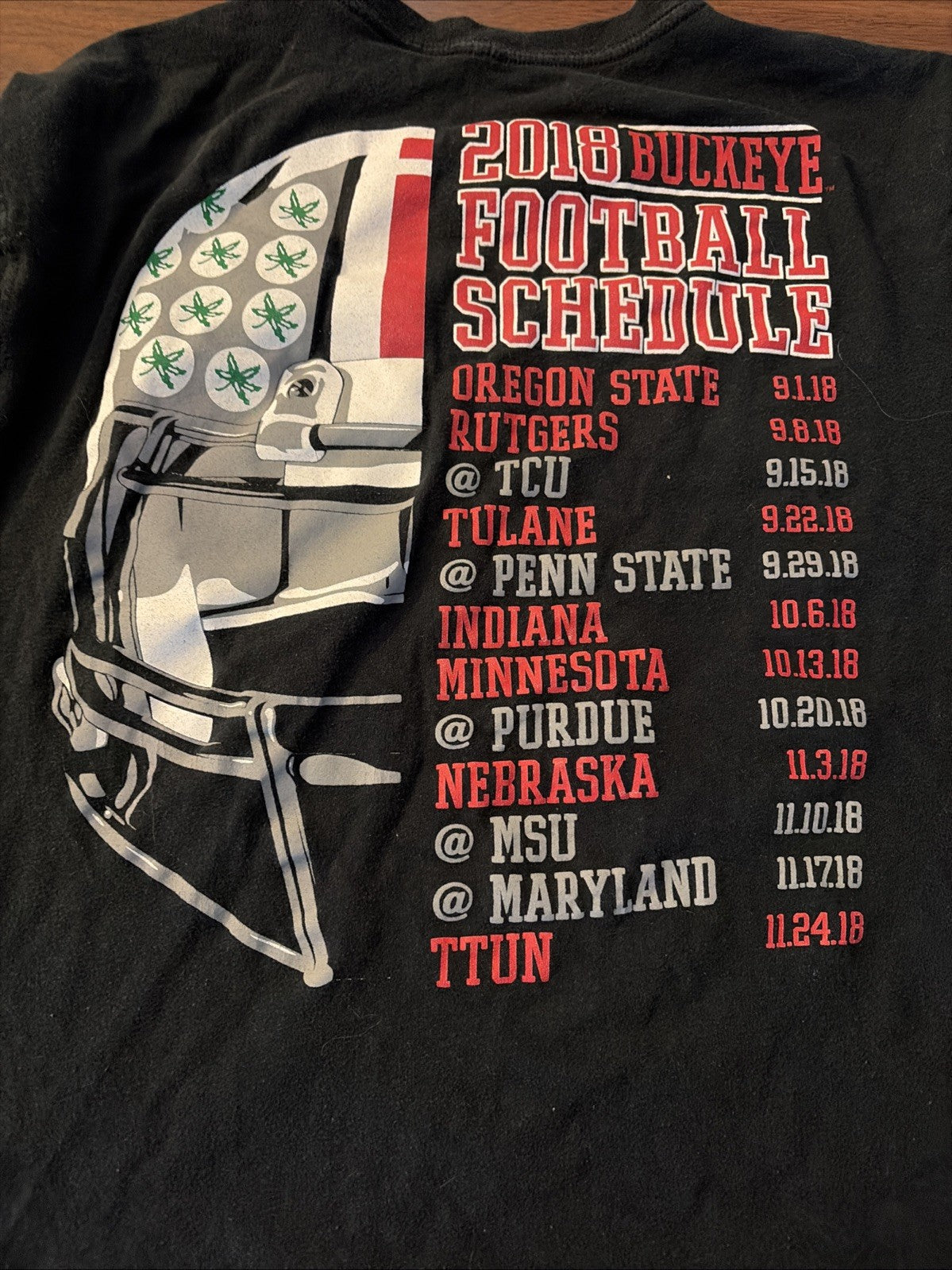 Ohio State University Buckeye Football Varsity T-Shirt Size Medium 2018 Schedule