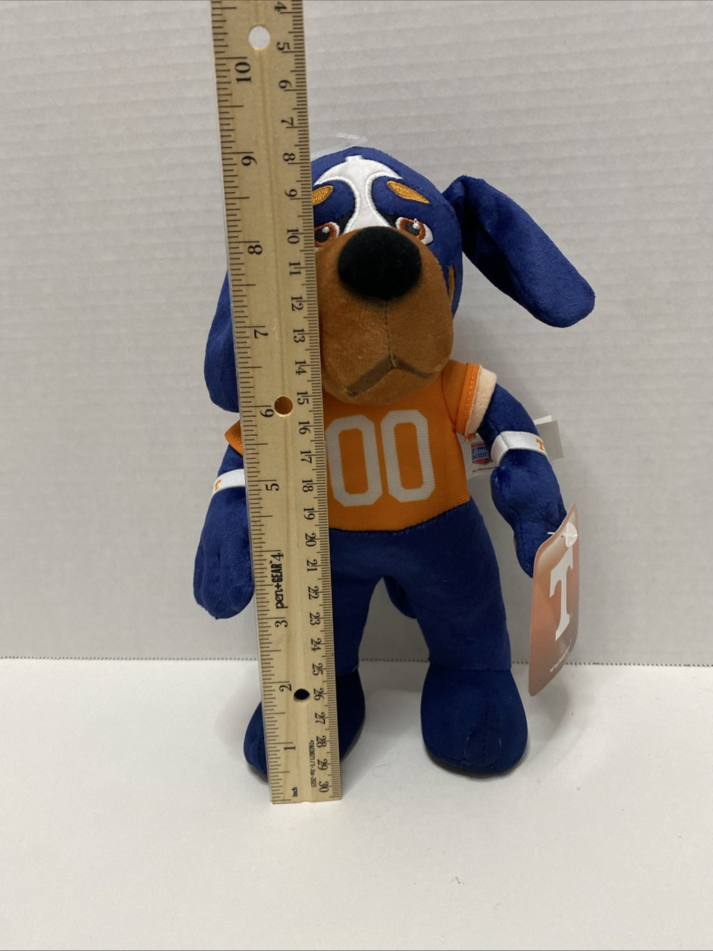 Bleacher Creatures Tennessee Volunteers Smokey 10" Mascot Plush Figure