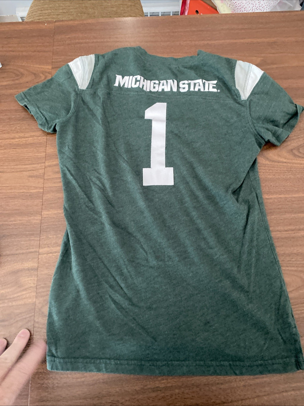 Nike Michigan State Spartans T Shirt Youth Med 10/12 MSU Fitted V Neck Green