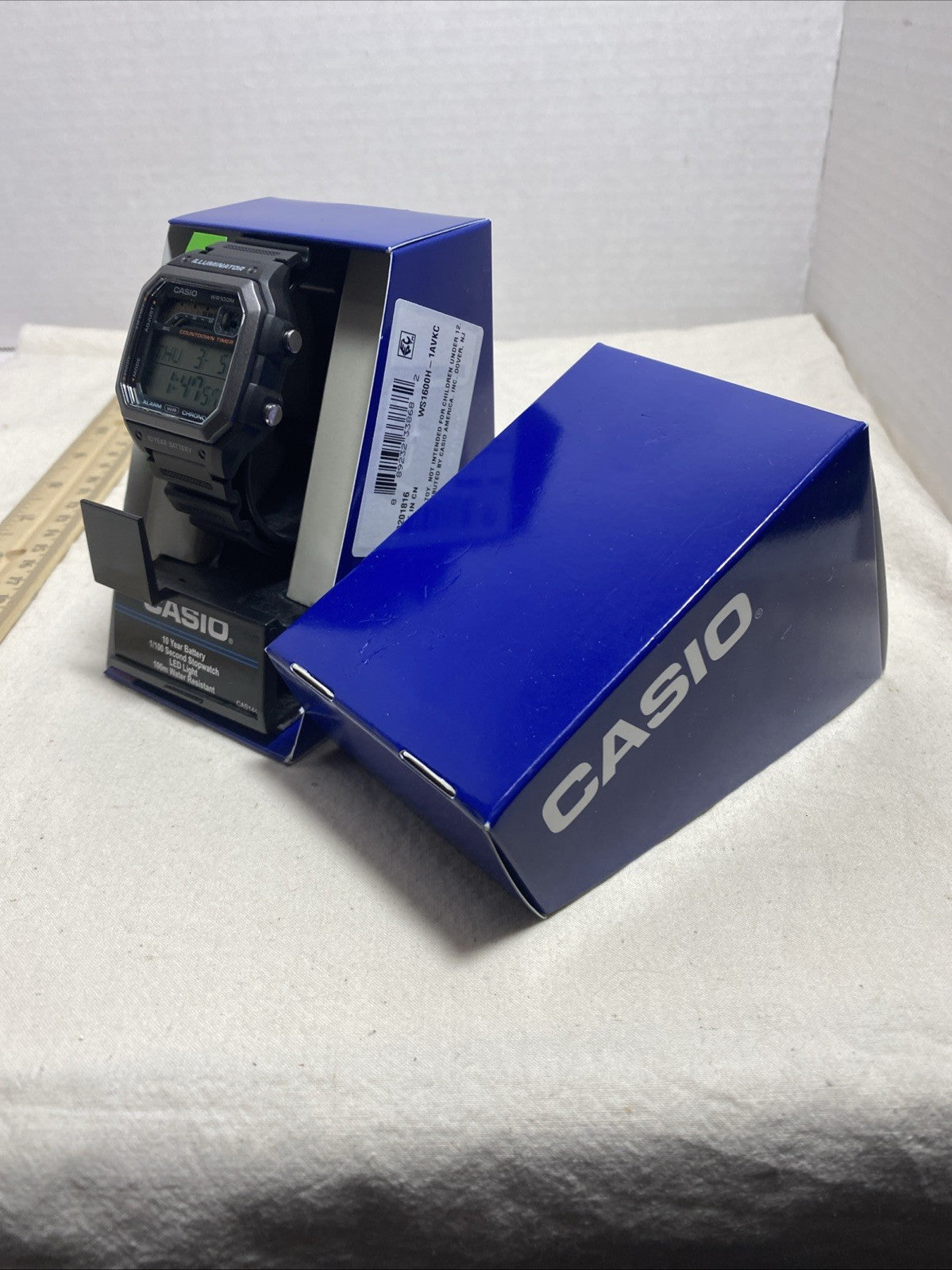 Brand New Casio World Time 10 Year Battery WR100M Black Watch