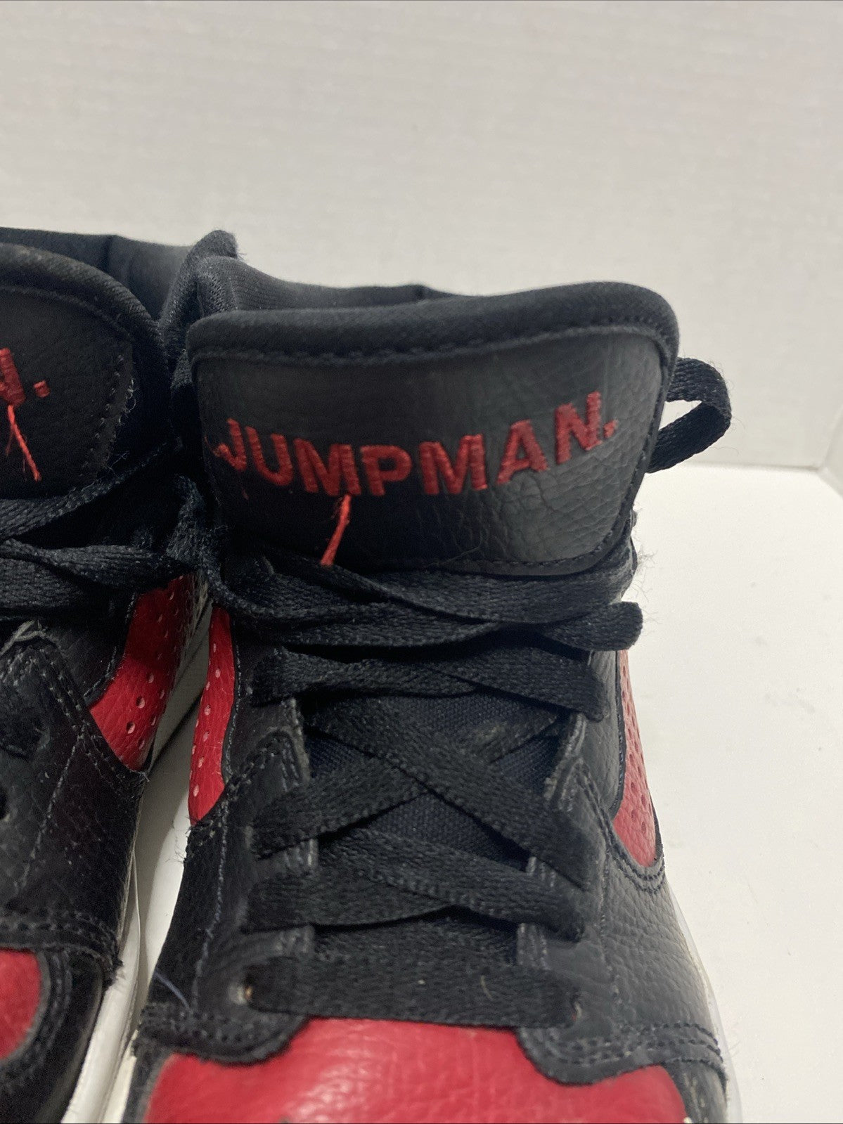 Jordan Men's Access  Red Black Lace Up Basketball Shoes - Size 5Y