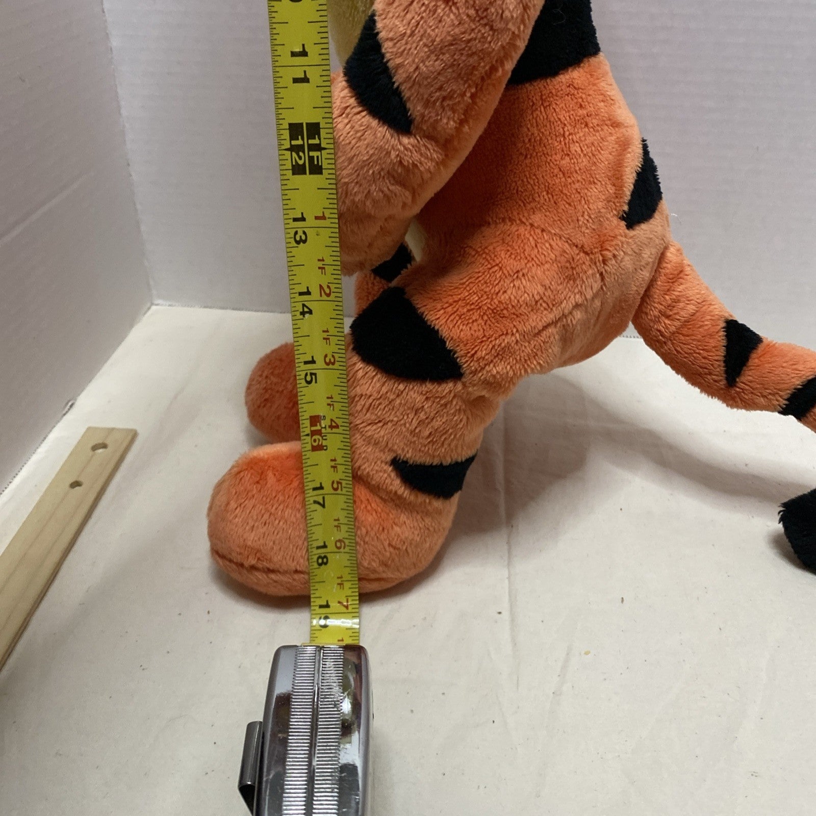 Tigger Winnie the Pooh Disney Store Patch Floppy Head Plush Stuffed Animal 18”