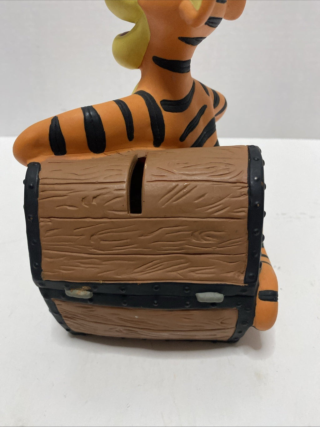 Vintage Disney Winnie The Pooh Tigger Treasure Chest Coin Bank 1999