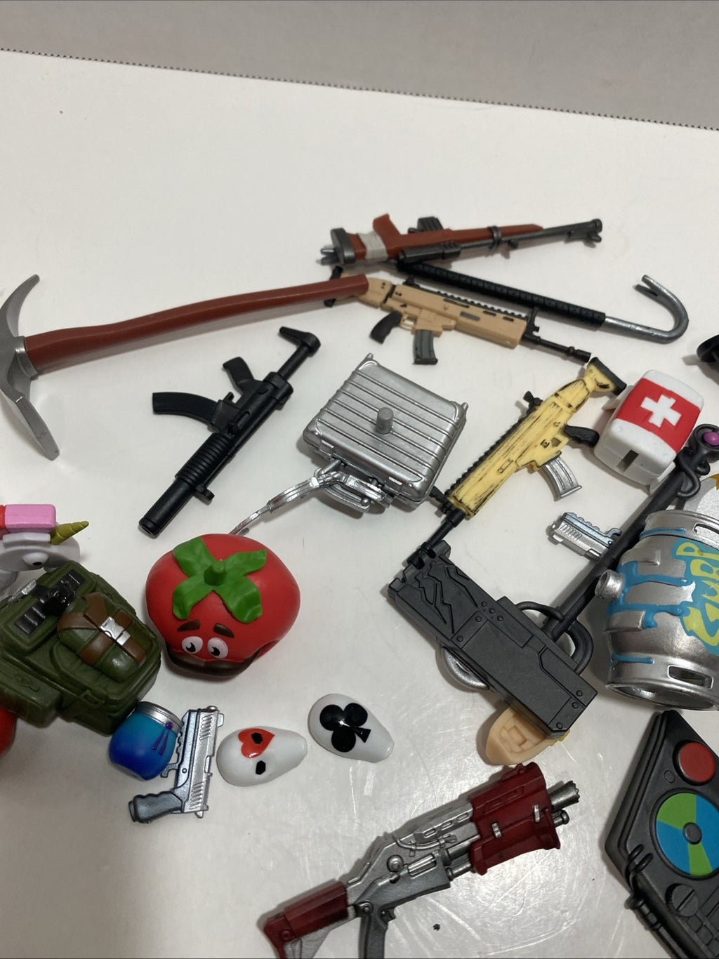 Fortnite Figure Lot of 5 Loose Video Game Epic With accessories. Please see pics