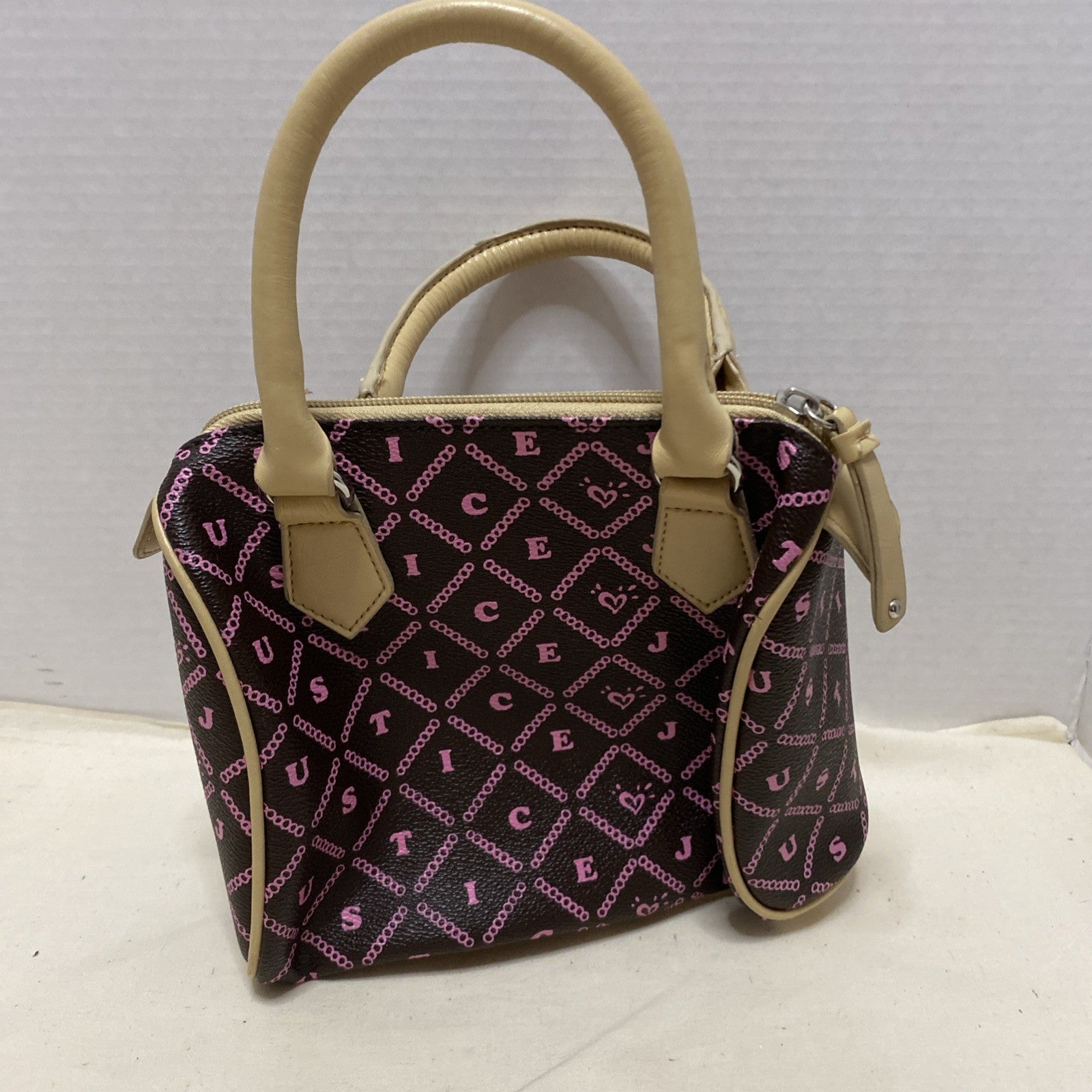 Justice Girls Pocketbook