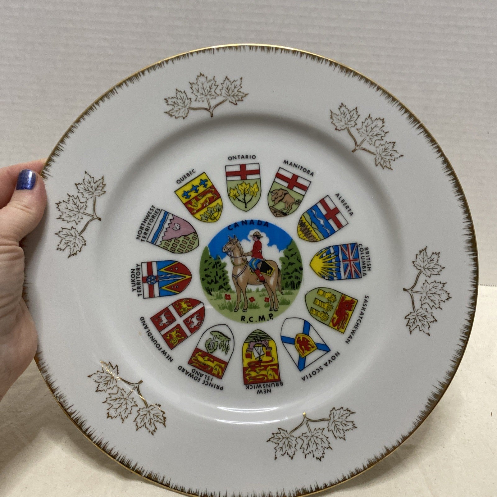 Vintage RCMP hand painted plate Souvenir of Canada Beautiful