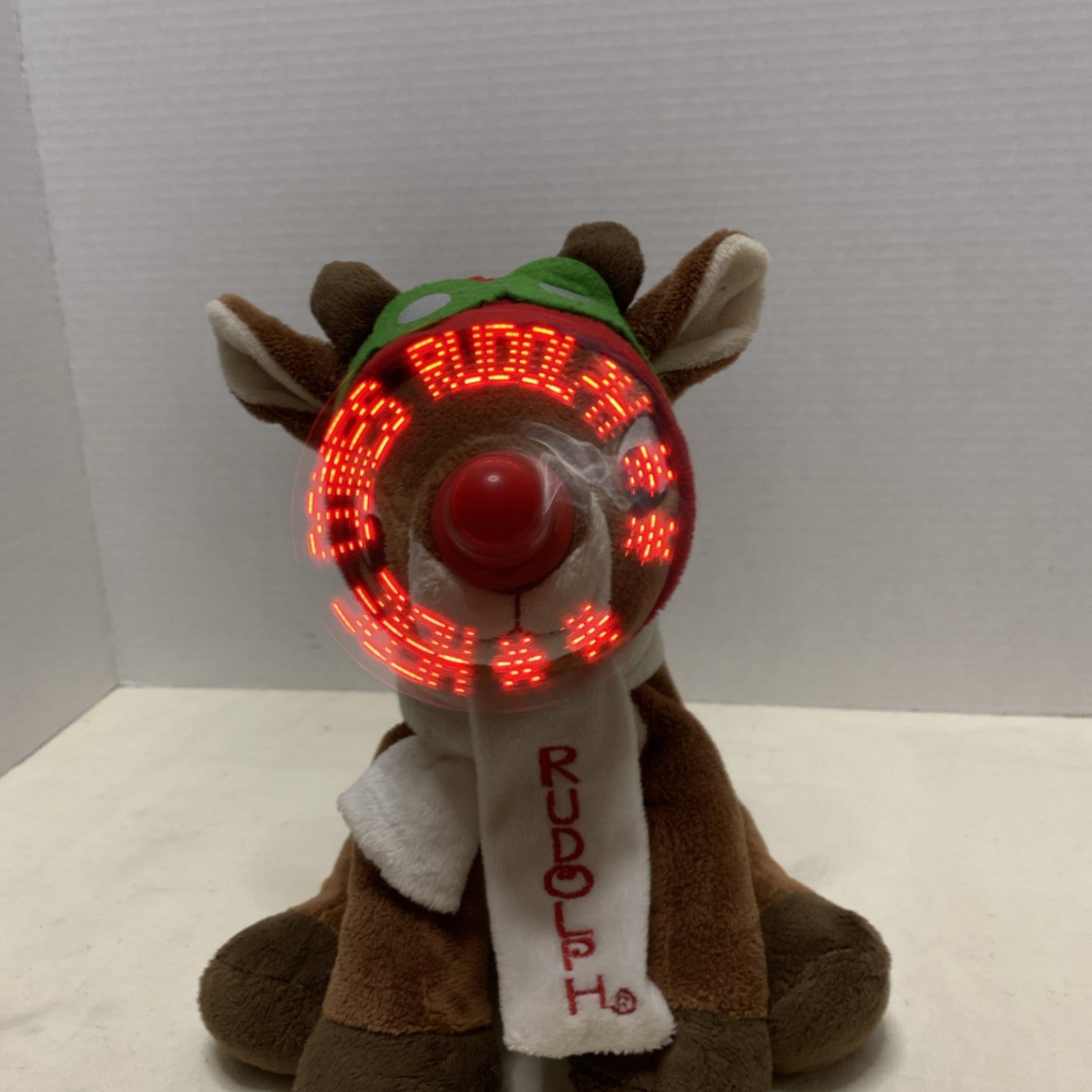 Rudolph The Red Nosed Reindeer Musical With Light Show Spinning Nose ( Works!!)