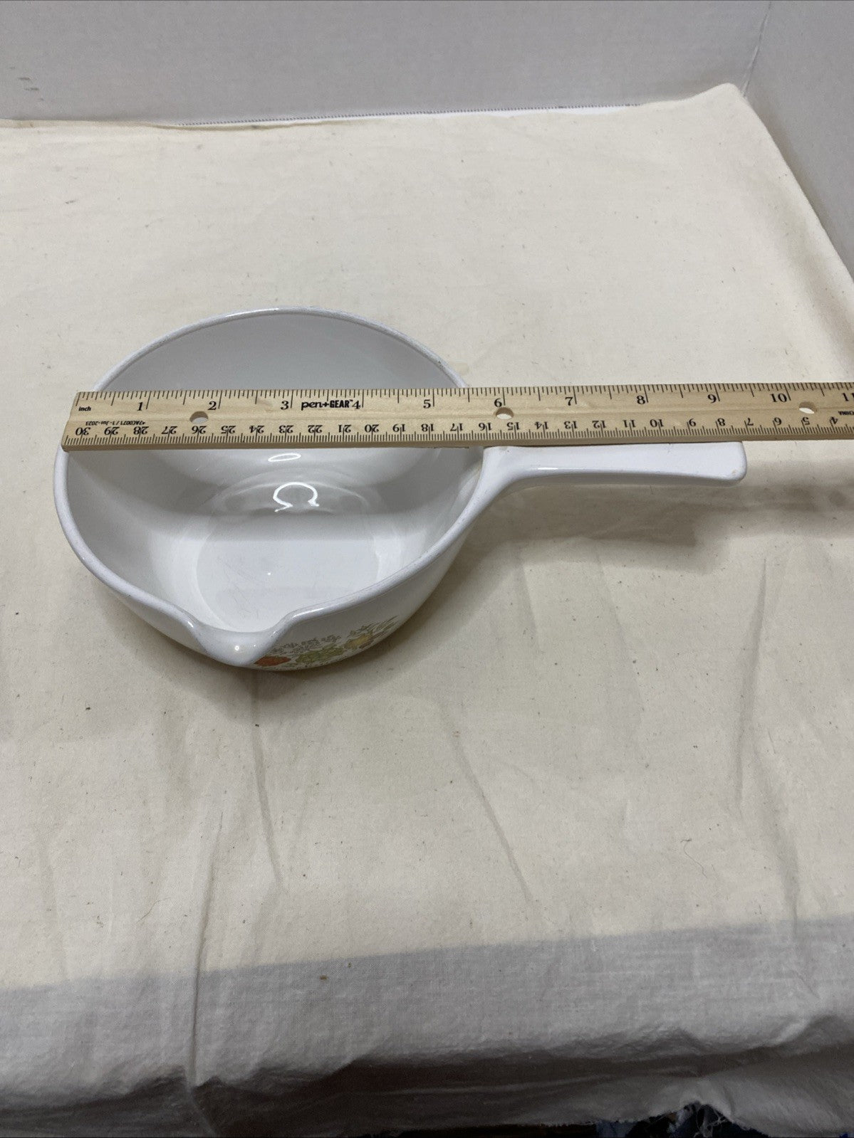Spice Of Life - Corning Ware Sauce Pan - P-89-B Spout 2.5 Cup - La Sauge