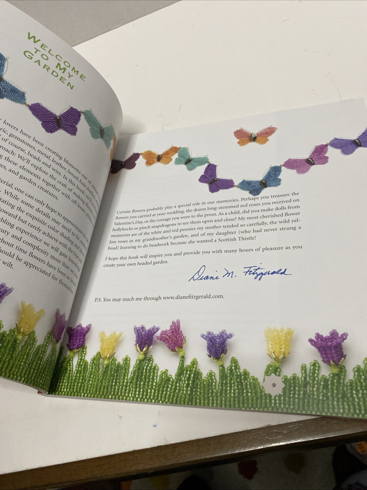 The Beaded Garden: Creating Flowers With Beads And Thread