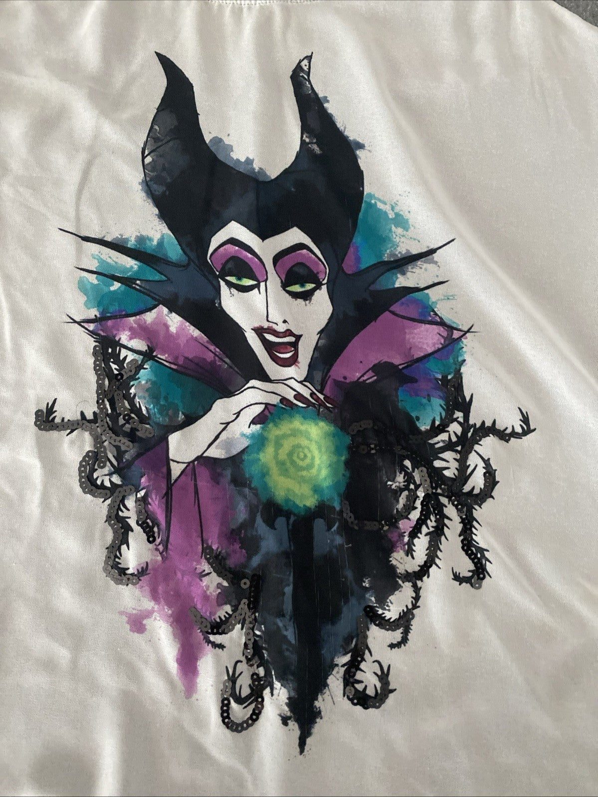 Disney maleficent women’s shirt size one please see picture for size free ship