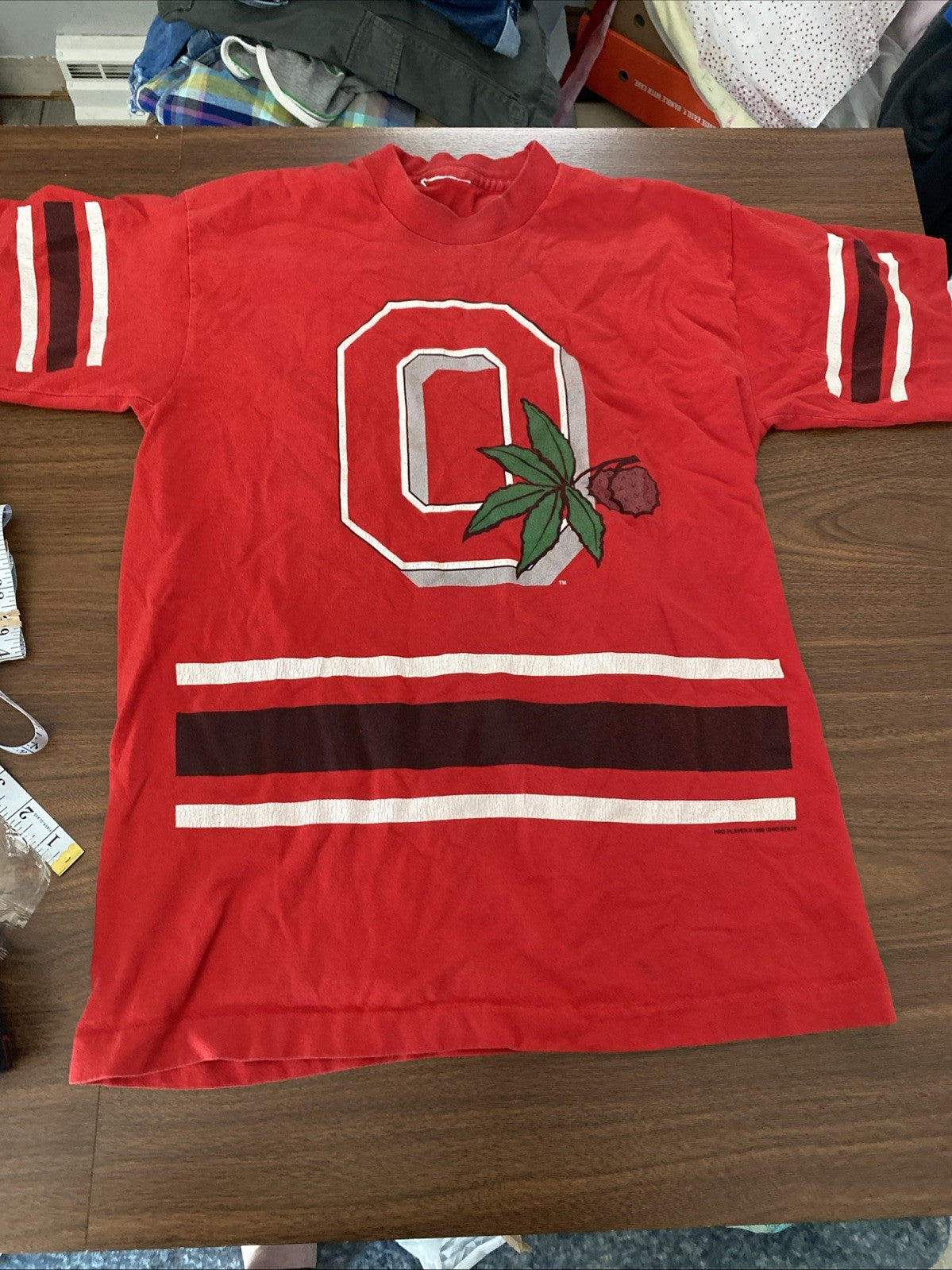 Ohio State buckeye T-shirt unisex size Large pictures for measurements