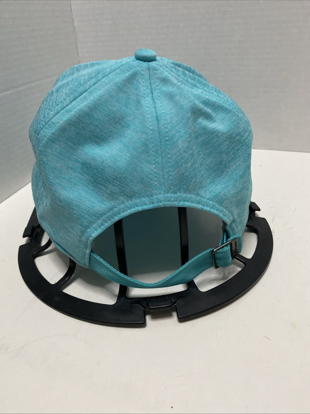 UNDER ARMOUR hat lightweight Turquoise adjustable cap white logo -