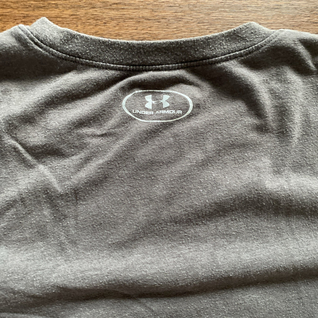 Under Armour youth extra large baseball T-shirt