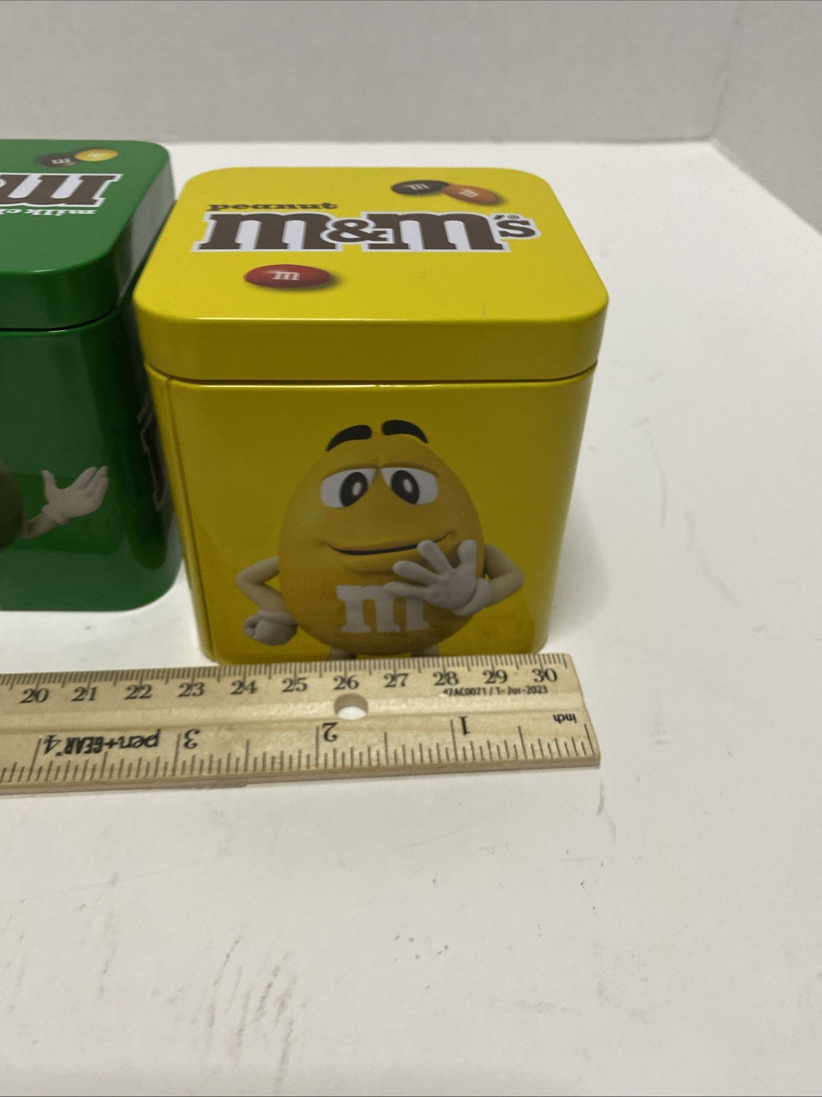 Mars Mini Candy  M & MTins - Red/ Green/Yellow