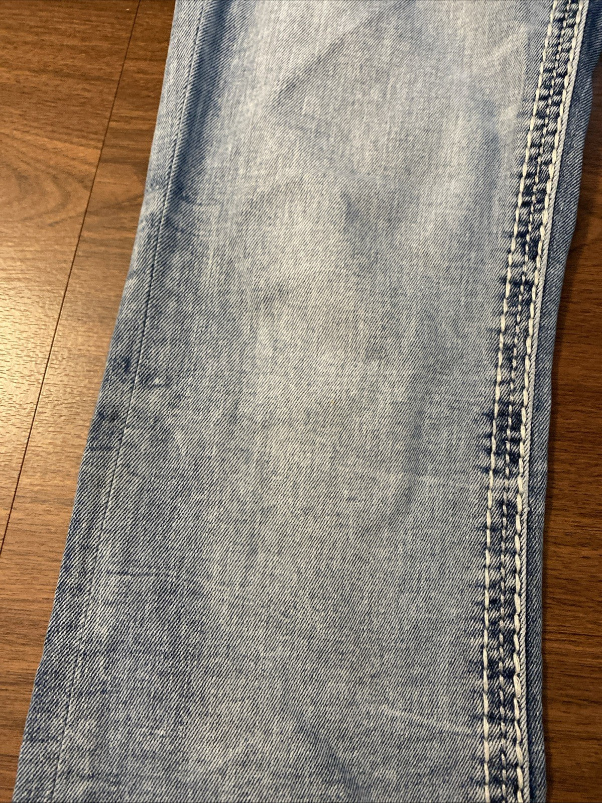 rock revival jeans womens 28x32 bootcut Mid-rise Yanka